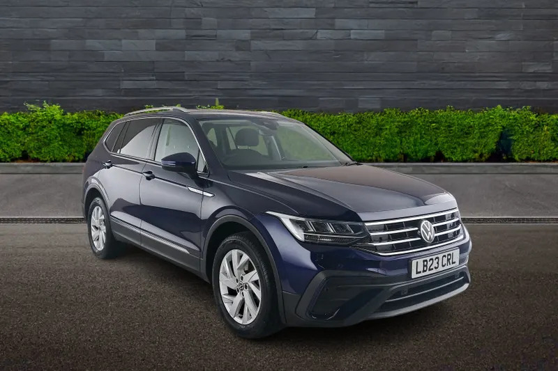 Volkswagen Tiguan Allspace Allspace Estate 1.5 Tsi Life 5 Blue