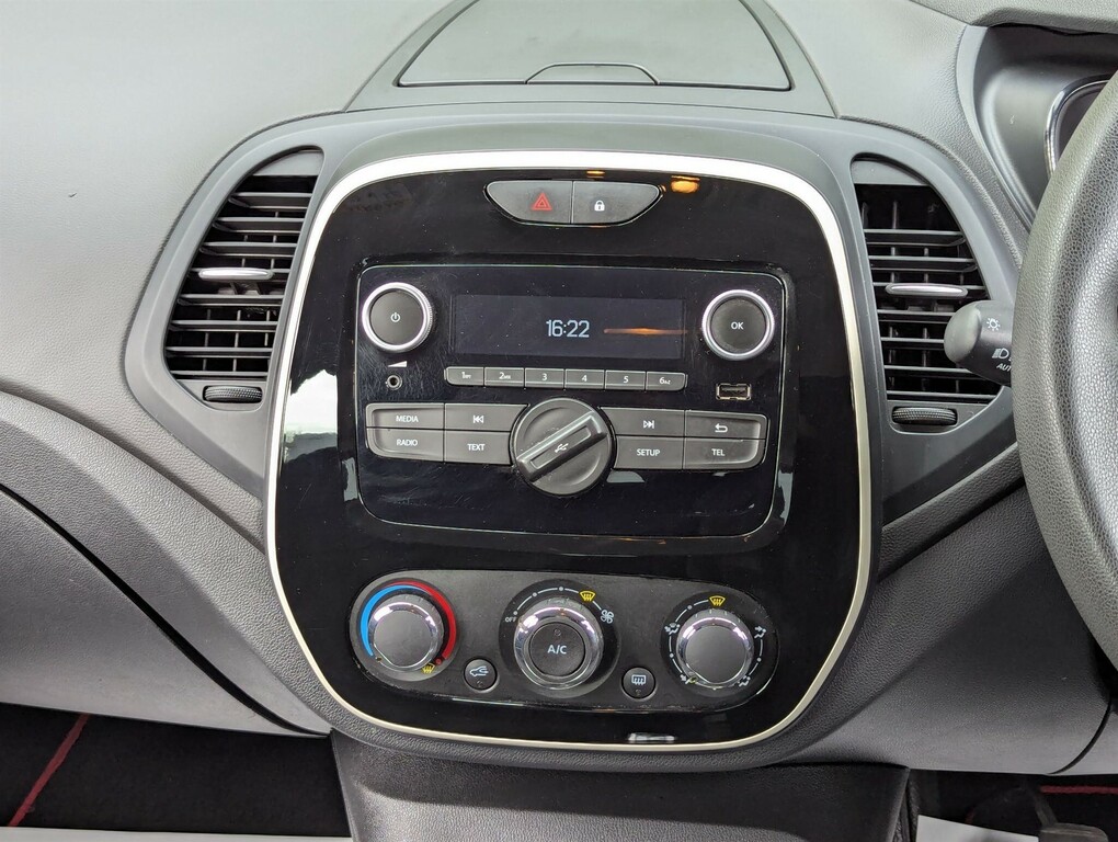 Renault Captur 0.9 Tce Energy Play Euro 6 Ss EF18DXA Black #6