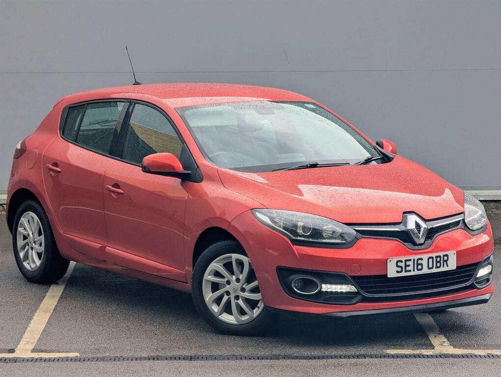 Renault Megane 1.5 Dci Dynamique Nav Euro 6 Ss Red