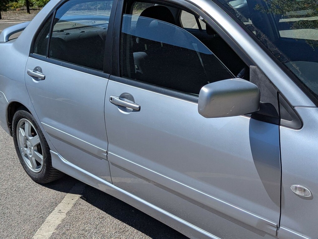 Mitsubishi Lancer Lancer Silver #18