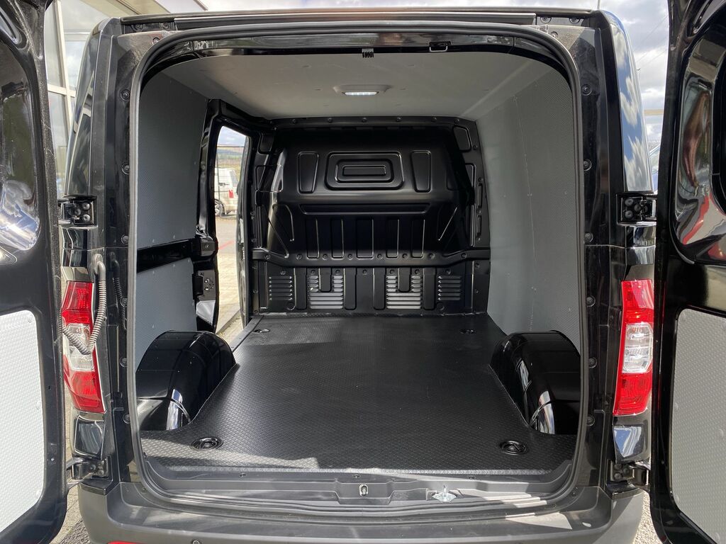 Maxus eDeliver 3 50.23Kwh Fwd L1 #7