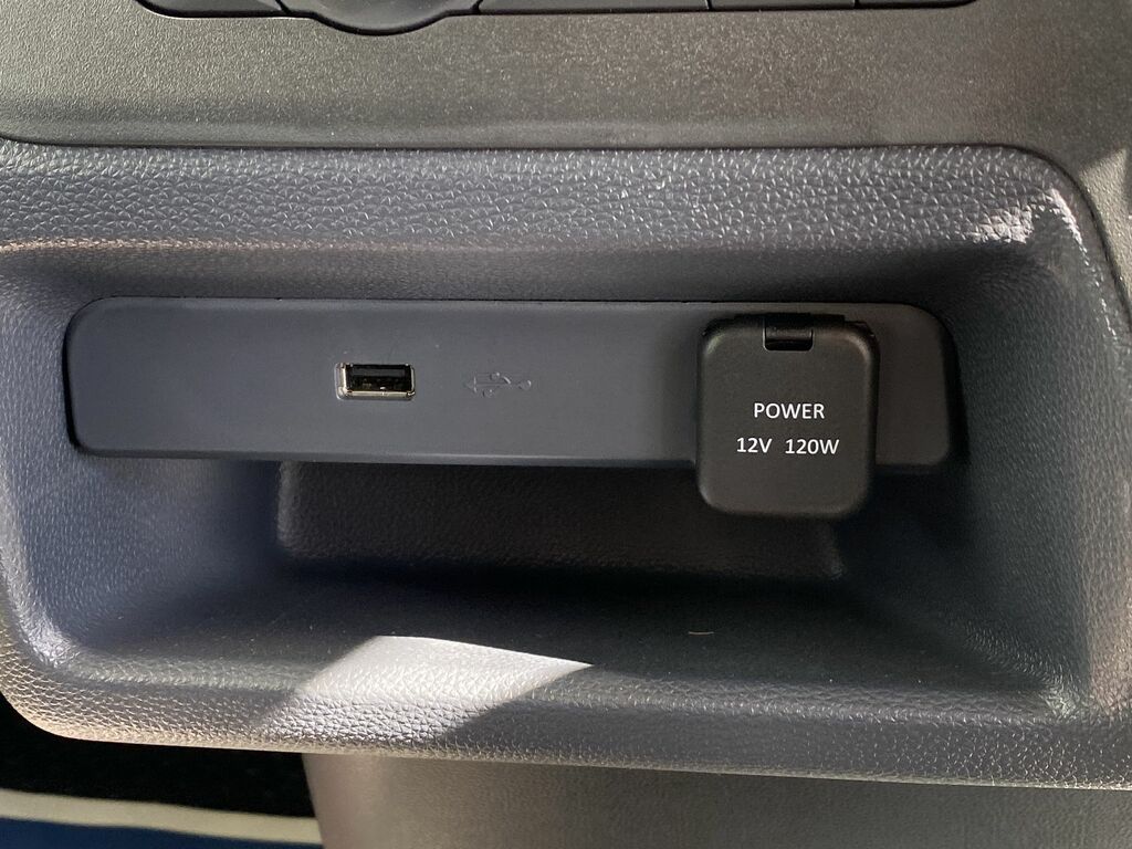 Maxus eDeliver 3 50.23Kwh Fwd L1 #15