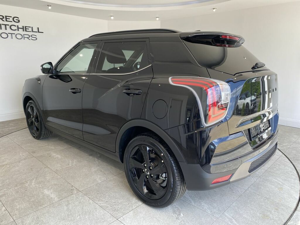 SsangYong Tivoli 1.5 K40  Black #5
