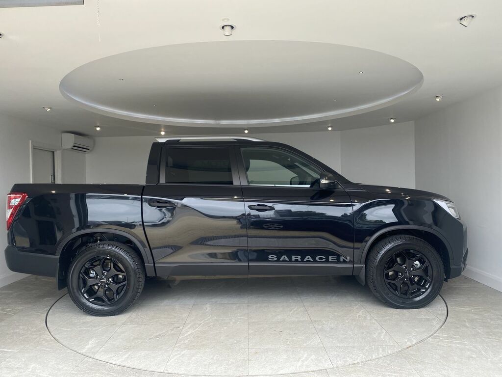 SsangYong Musso 2.2 Double Cab Pick Up Saracen Black #4