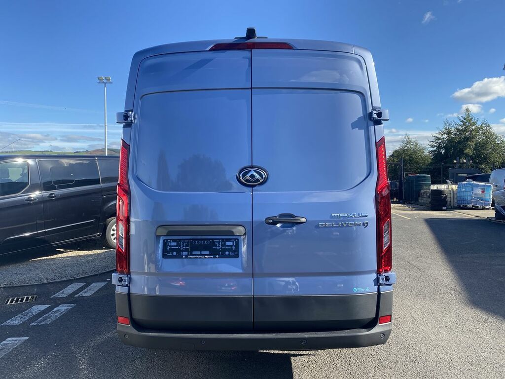 Maxus Deliver 9 Lwb Fwd 2.0 D20 150 High Roof Van Blue #6