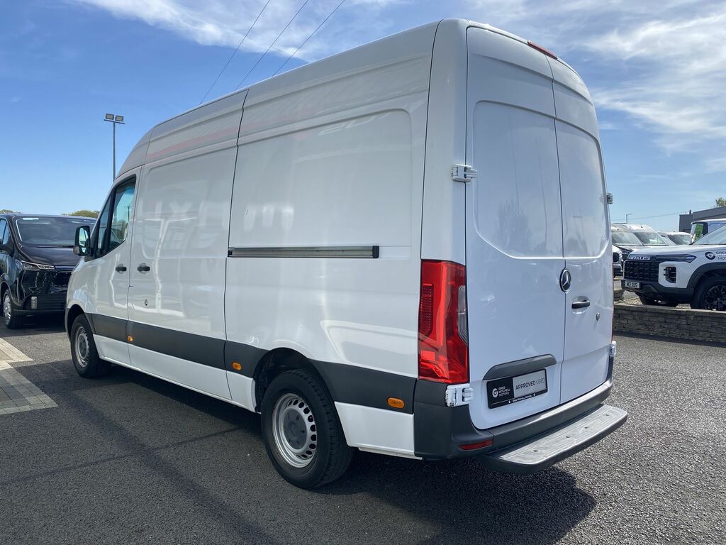 Mercedes-Benz Sprinter 315Cdi L2 Rwd 3.5T H2 Progressive Van KS70KCX White #5