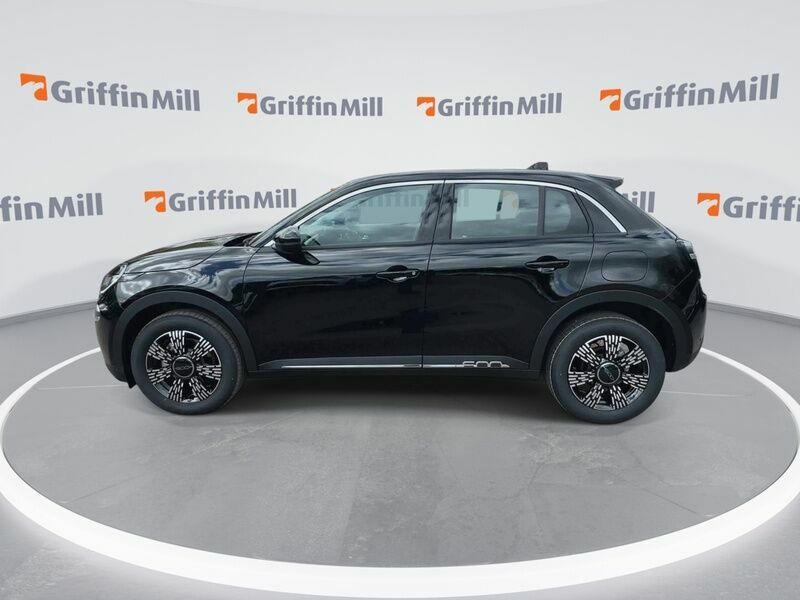 Fiat 600 1.2 Mhev Suv Hybrid E-dct Euro 6 Ss Black #4