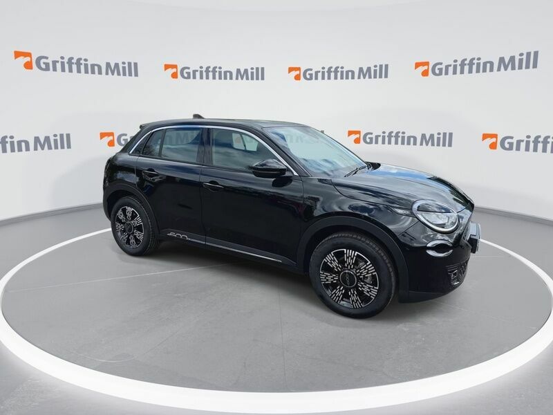 Fiat 600 1.2 Mhev Suv Hybrid E-dct Euro 6 Ss Black #2