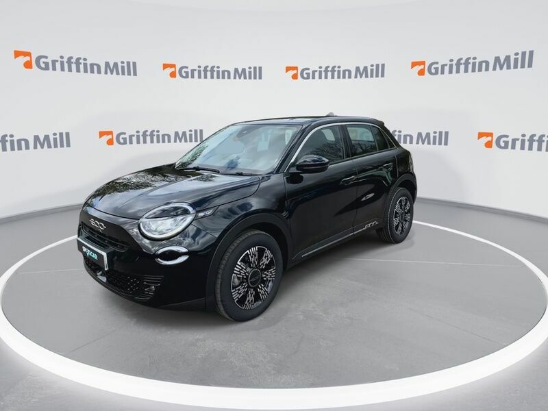 Fiat 600 1.2 Mhev Suv Hybrid E-dct Euro 6 Ss Black #3