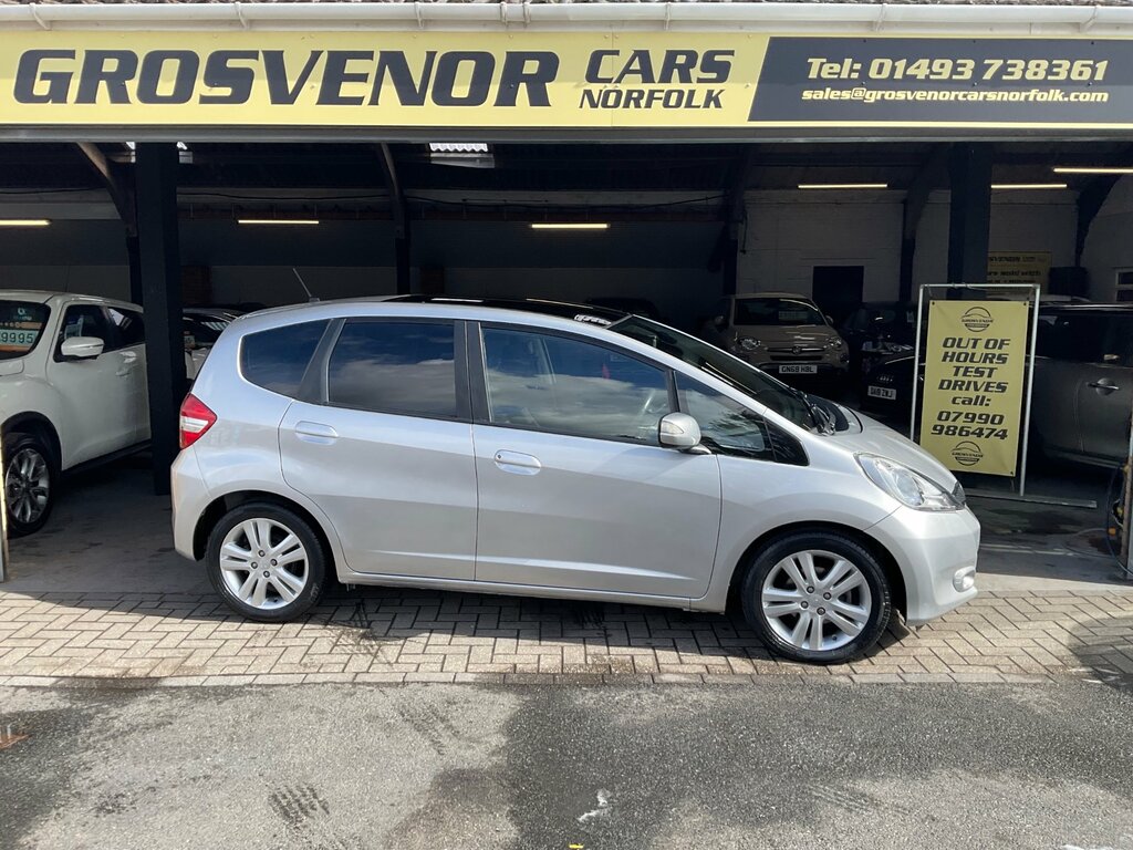 Honda Jazz 1.4 I-vtec Ex Hatchback Cvt Euro 5 99 Silver