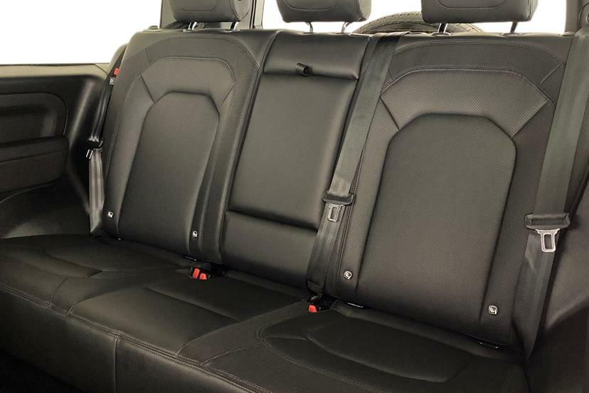 Land Rover Defender 90 3.0 D250 X-dynamic Se 90 YC23OBF Silver #4