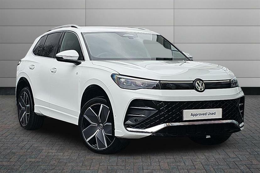Volkswagen Tiguan 1.5 Etsi 150 R-line Dsg White