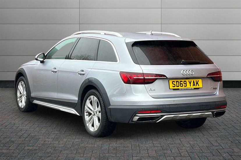 Audi A4 Allroad 2.0T Fsi Quattro Sport S Tronic Tech Pack Black #3