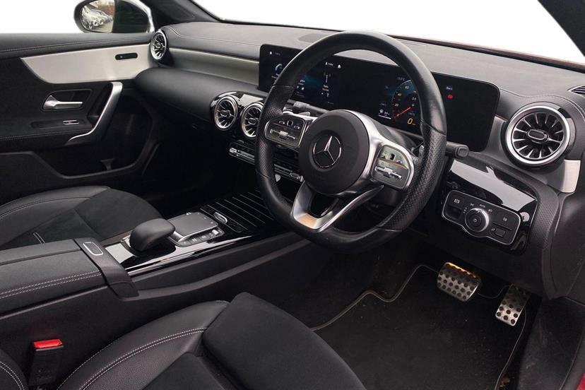 Mercedes-Benz A Class A180 Amg Line Executive Edition FL72HMV Red #5