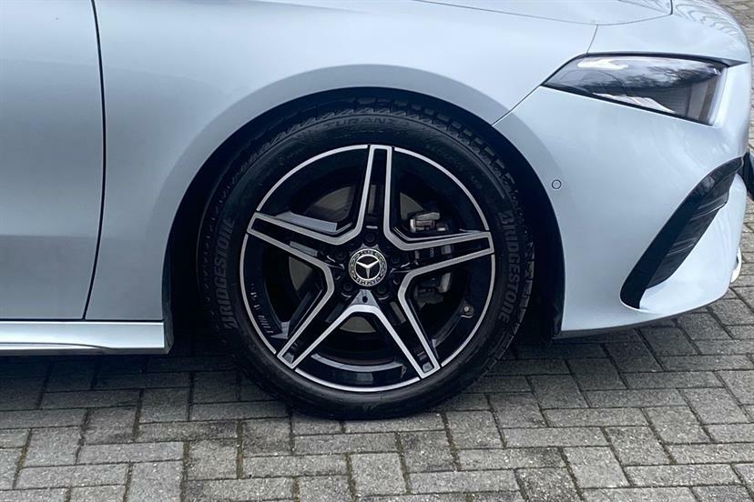 Mercedes-Benz A Class A180 Amg Line Executive KO25YVR Silver #4