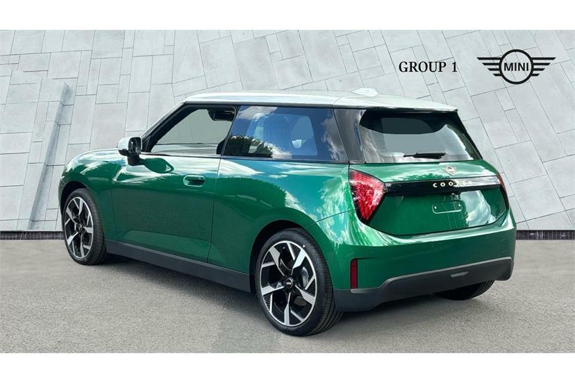 Mini Hatch 135Kw E Exclusive Level 1 41Kwh RA25CCX Green #2