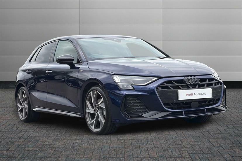 Audi A3 35 Tfsi Black Edition S Tronic Blue