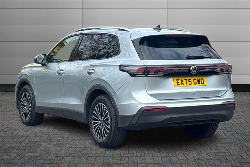 Volkswagen Tiguan 1.5 Etsi 150 Match Dsg EA75GWO Silver #3