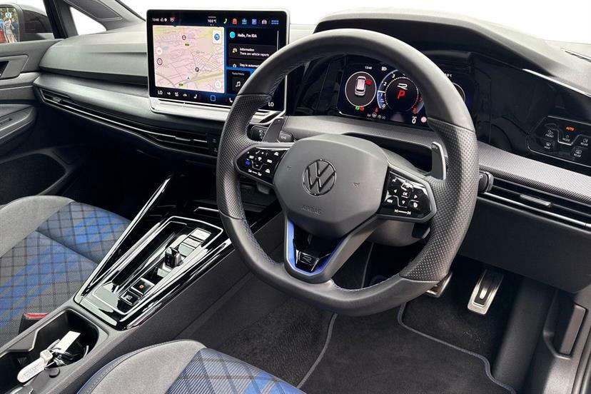Volkswagen Golf 2.0 Tsi 333 R Black Edition 4Motion Dsg MM25LNR White #6