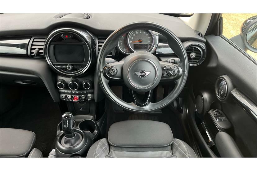 Mini Hatch 1.5 Cooper II AJ19GYD Black #5