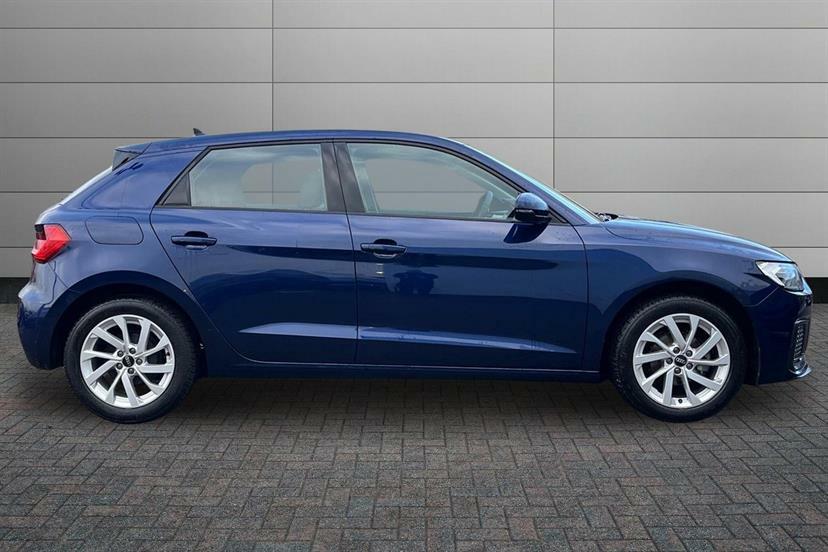 Audi A1 25 Tfsi Sport S Tronic AU75KUB Blue #4