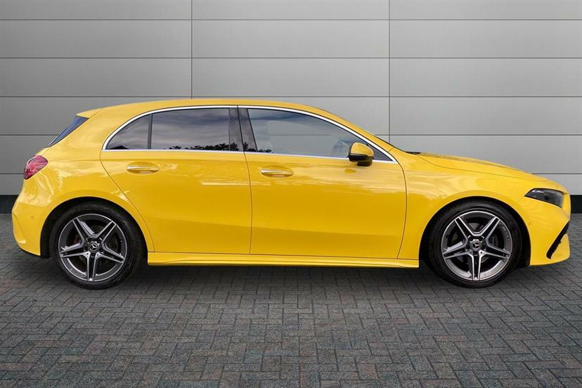 Mercedes-Benz A Class A200 Amg Line Executive DK73VUM Yellow #3