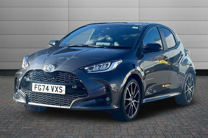 Toyota Yaris 1.5 Hybrid 130 Gr Sport Cvt Safety Pack FG74VXS Grey #3