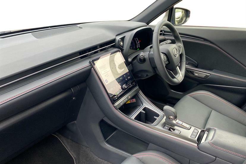 Lexus LBX 1.5 Premium E-cvt RV75XSY Blue #2