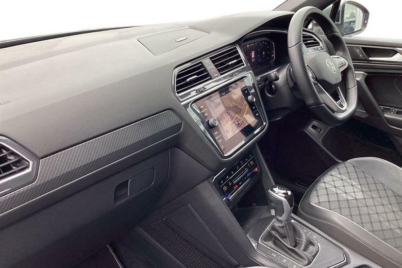 Volkswagen Tiguan Allspace 2.0 Tdi R-line Dsg Silver #2