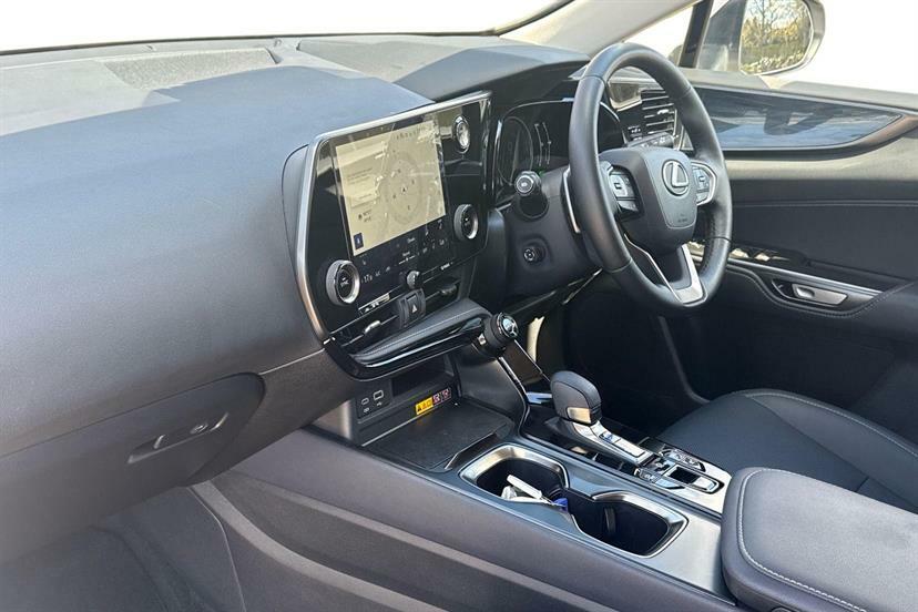 Lexus NX 450H 2.5 Premium E-cvt FH25XLK White #2