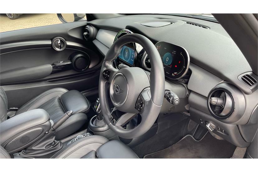Mini Hatch 1.5 Cooper Exclusive EK23LLR Black #6
