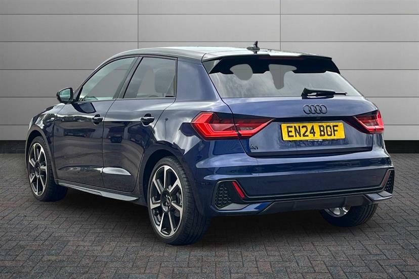 Audi A1 35 Tfsi Black Edition S Tronic Tech Pack Blue #3