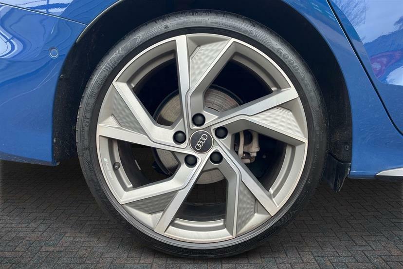 Audi A3 35 Tfsi Black Edition S Tronic Tech Pack EY25YBX Blue #5