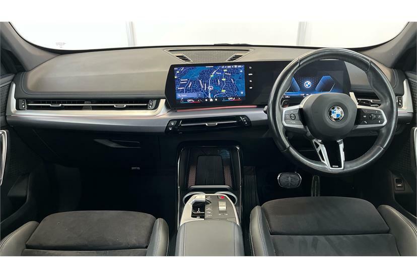 BMW X1 Xdrive 23D Mht M Sport Step EJ73FTE White #4