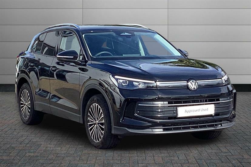 Volkswagen Tiguan 1.5 Etsi 150 Match Dsg Black