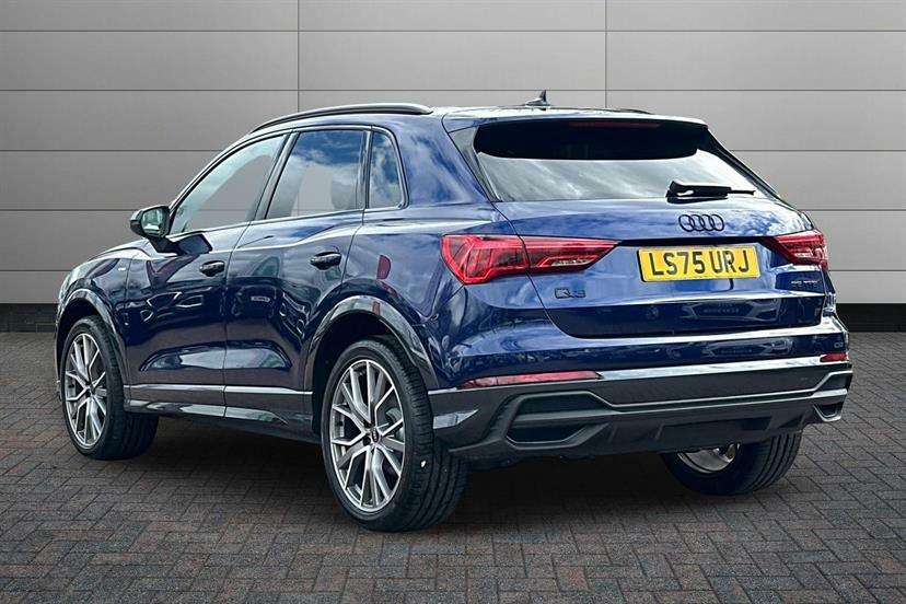 Audi Q3 35 Tfsi Black Edition S Tronic 20 Alloy Blue #3