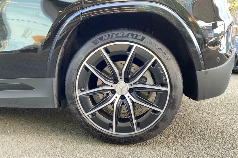 Mercedes-Benz GLA Class 35 4Matic Premium KT25VZO Black #4