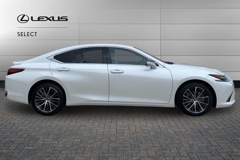 Lexus ES 300H 2.5 Premium Plus Cvt RA75KKV White #4