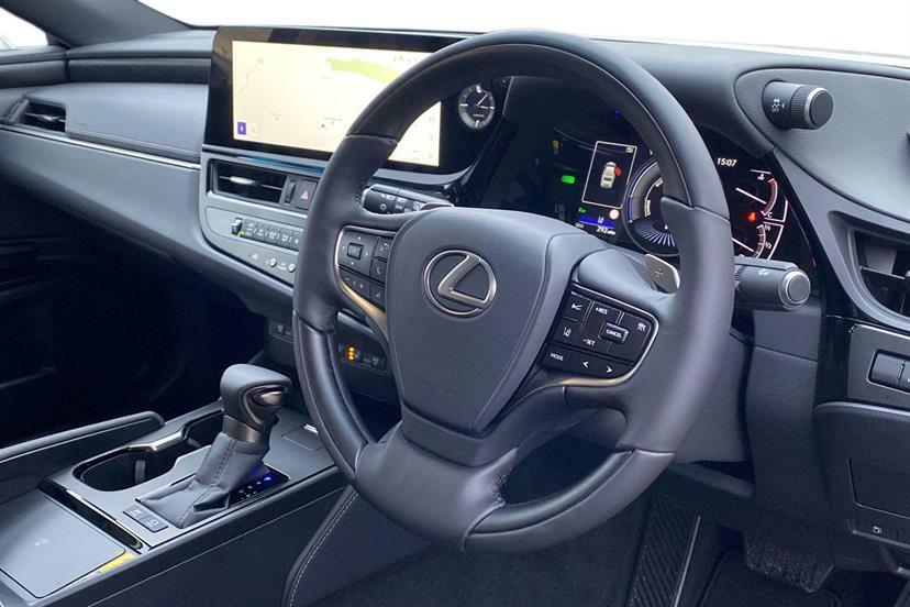 Lexus ES 300H 2.5 Premium Plus Cvt RA75KKV White #6