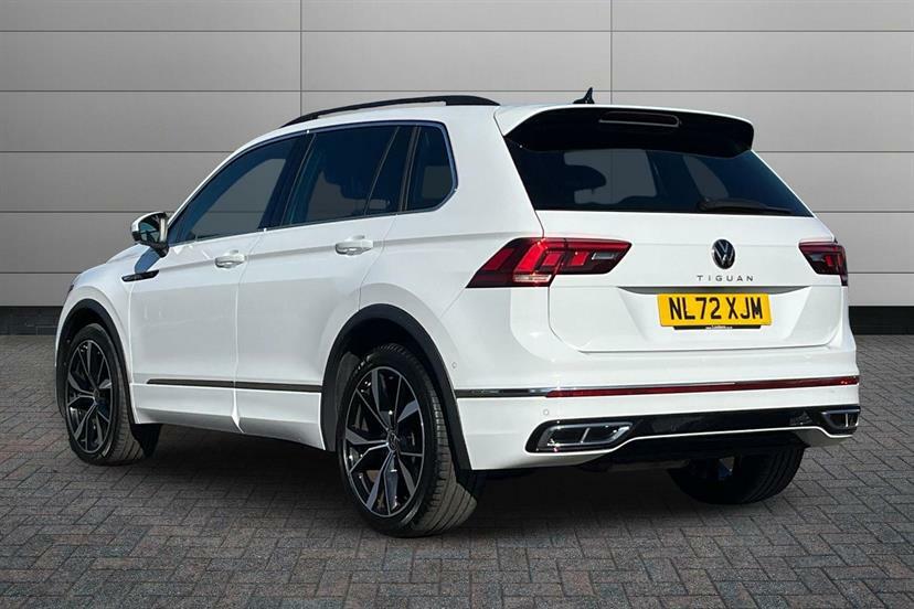 Volkswagen Tiguan 2.0 Tdi R-line Dsg NL72XJM White #3
