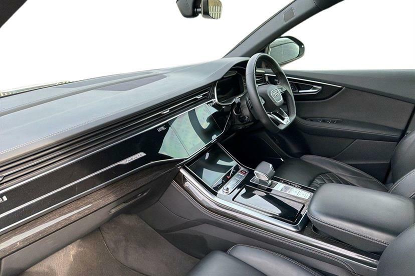 Audi Q8 Sq8 Tfsi Quattro Black Edn Tiptronic Cs Black #2