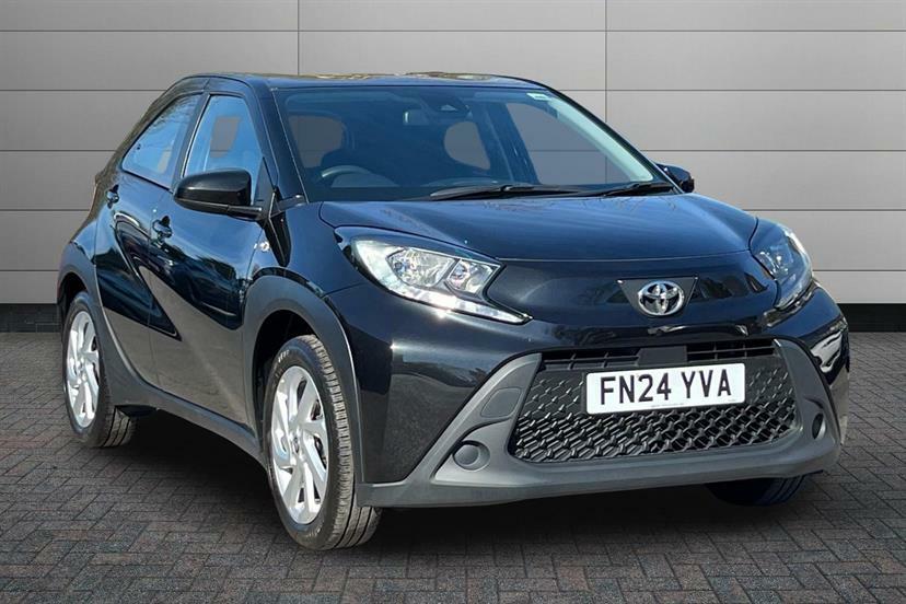 Toyota Aygo X 1.0 Vvt-i Pure Black