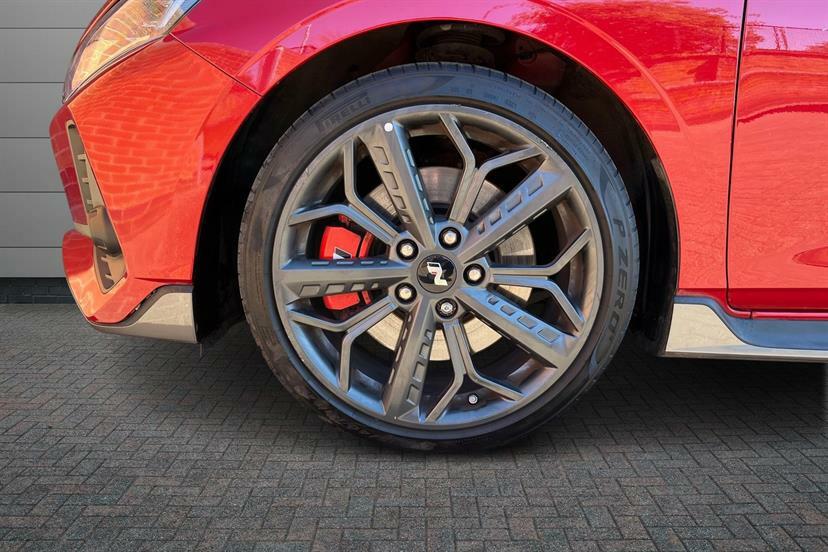 Hyundai I20 1.6T Gdi N AU23XHL Red #5