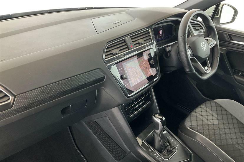 Volkswagen Tiguan 1.5 Tsi 150 R-line Dsg LM23FKY White #2