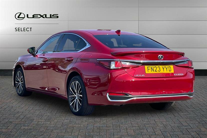 Lexus ES 300H 2.5 Cvt Premium Edition FN23YYD Red #3