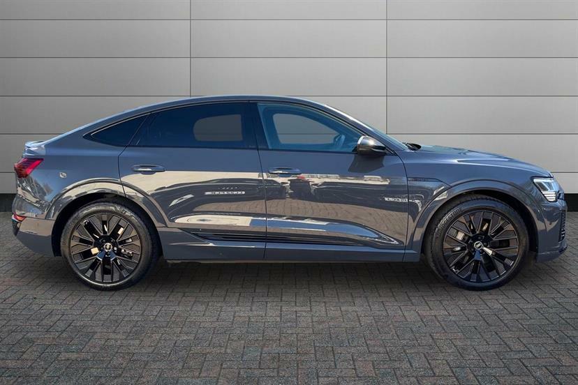 Audi Q8 e tron 250Kw 50 Quattro 95Kwh Black Edition LM23HTP Grey #4