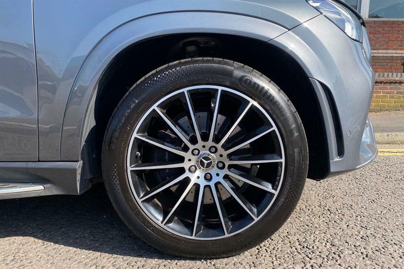 Mercedes-Benz GLE Class 400D 4Matic Amg Line Prem 9G-tronic 7 St Grey #4