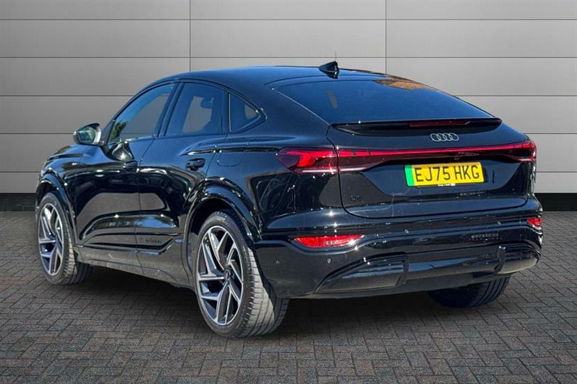 Audi Q6 E-Tron 185Kw 83Kwh Edition 1 EJ75HKG Black #3