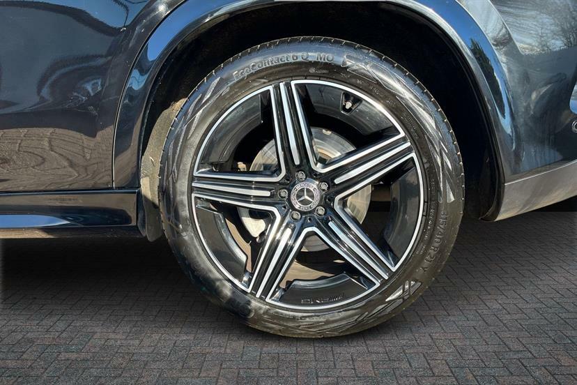 Mercedes-Benz GLE Class 450D 4Matic Urban Edition 9G-tronic KJ25YWY Black #4