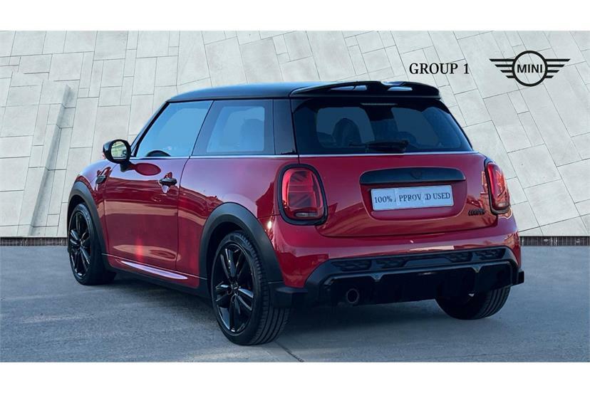 Mini Hatch 1.5 Cooper Sport YE21ZHK Red #2